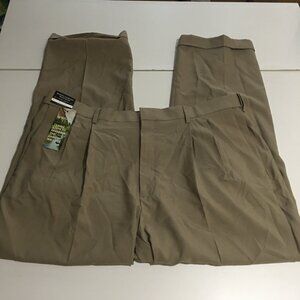 Haggar Classic Fit Dress Pants Premium Comfort Size 40x29 NWT Khaki